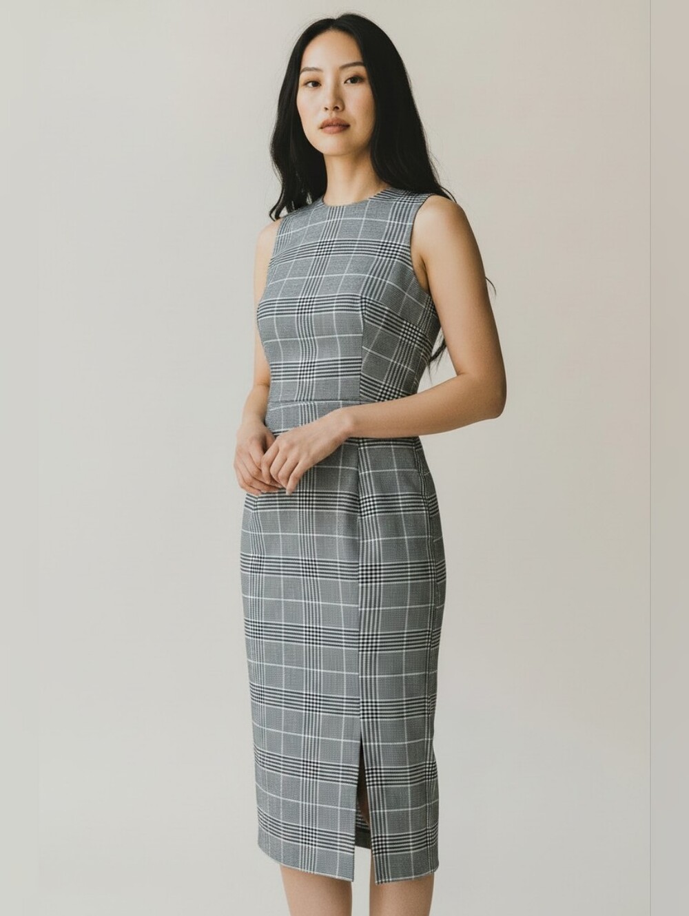 Banana Republic Black Plaid Sleeveless Sheath Dress